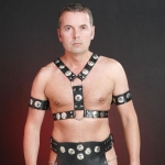 SMB3 - Leder Gladiator Brust Harness
